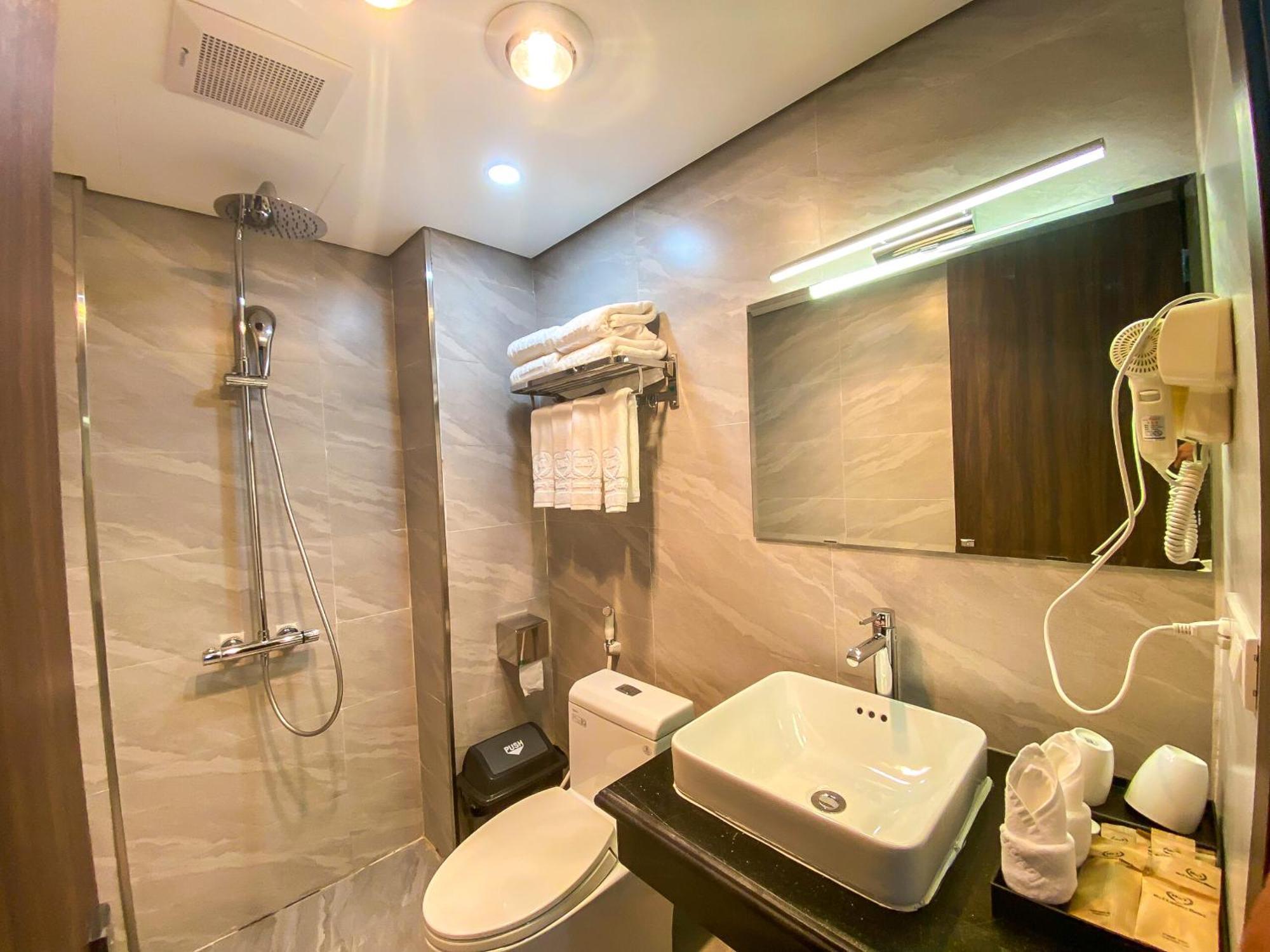 H&T Luxury Hotel ซาปา ภายนอก รูปภาพ